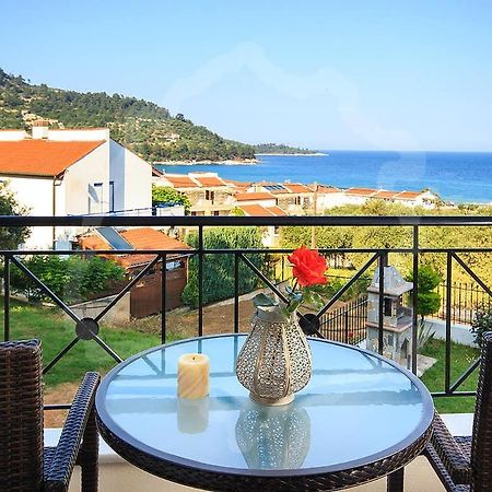 Loretta Maisonettes And Studios Chrisi Ammoudia Exterior foto