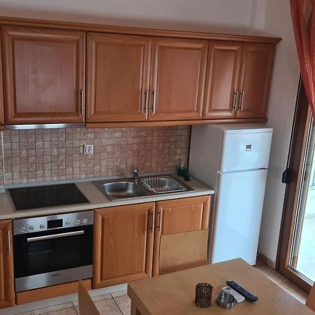 Loretta Maisonettes And Studios Chrisi Ammoudia Exterior foto